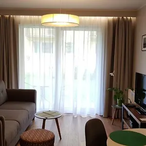 New 100m From Old Town And Marina Apartament Gdańsk